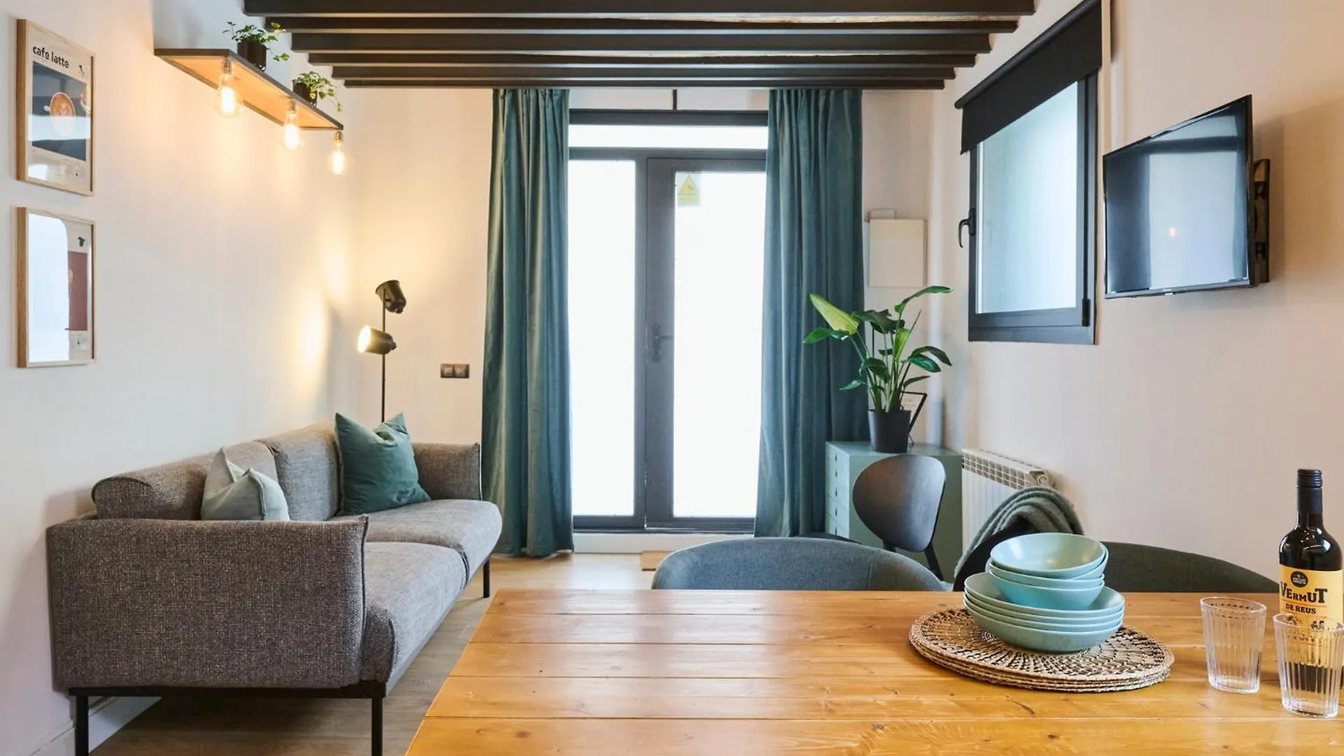 Casa Wilson By Myrentalhost Barcelona Spain